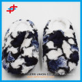 Winter Indoor bedruckter karierter warmer rutschfester Star Home Slipper für den Großhandel